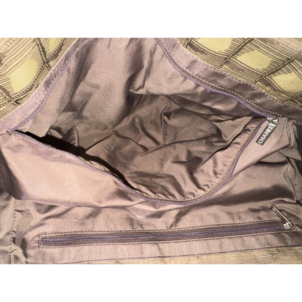 CHANEL Travel Line Olive Nylon Tote - Picture 7 of 10